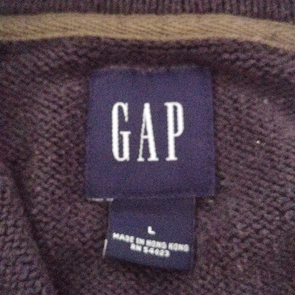 GAP sweater - Picture 2 of 2